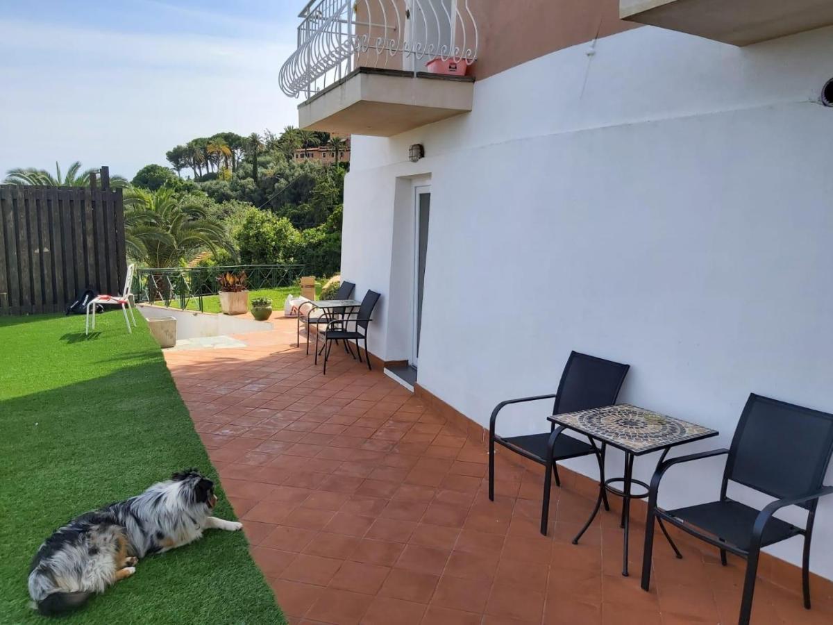 Un Mare Di Fiori Vakantieboerderij