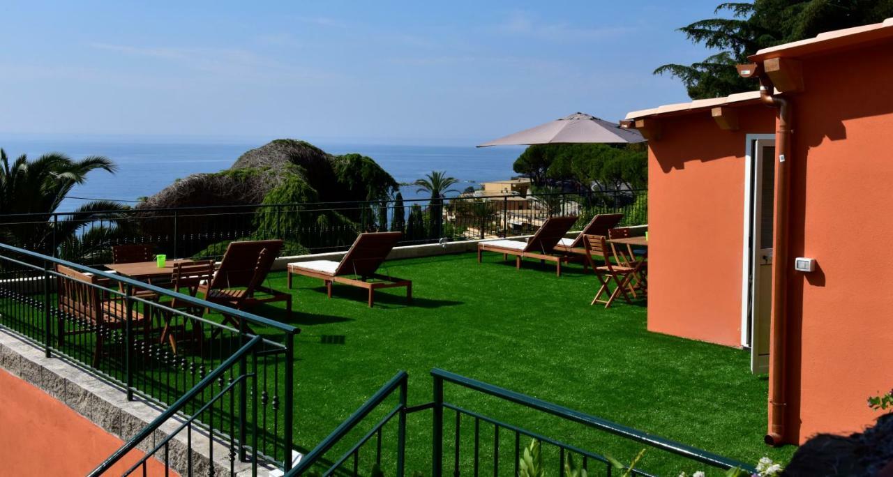 Agroturismo Un Mare Di Fiori *