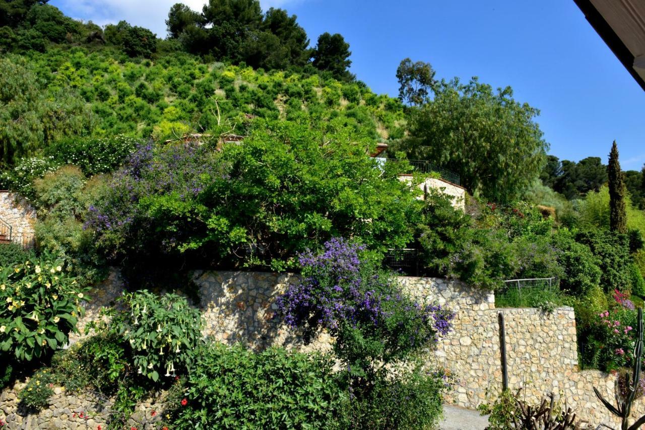 Vakantieboerderij Un Mare Di Fiori Ventimiglia