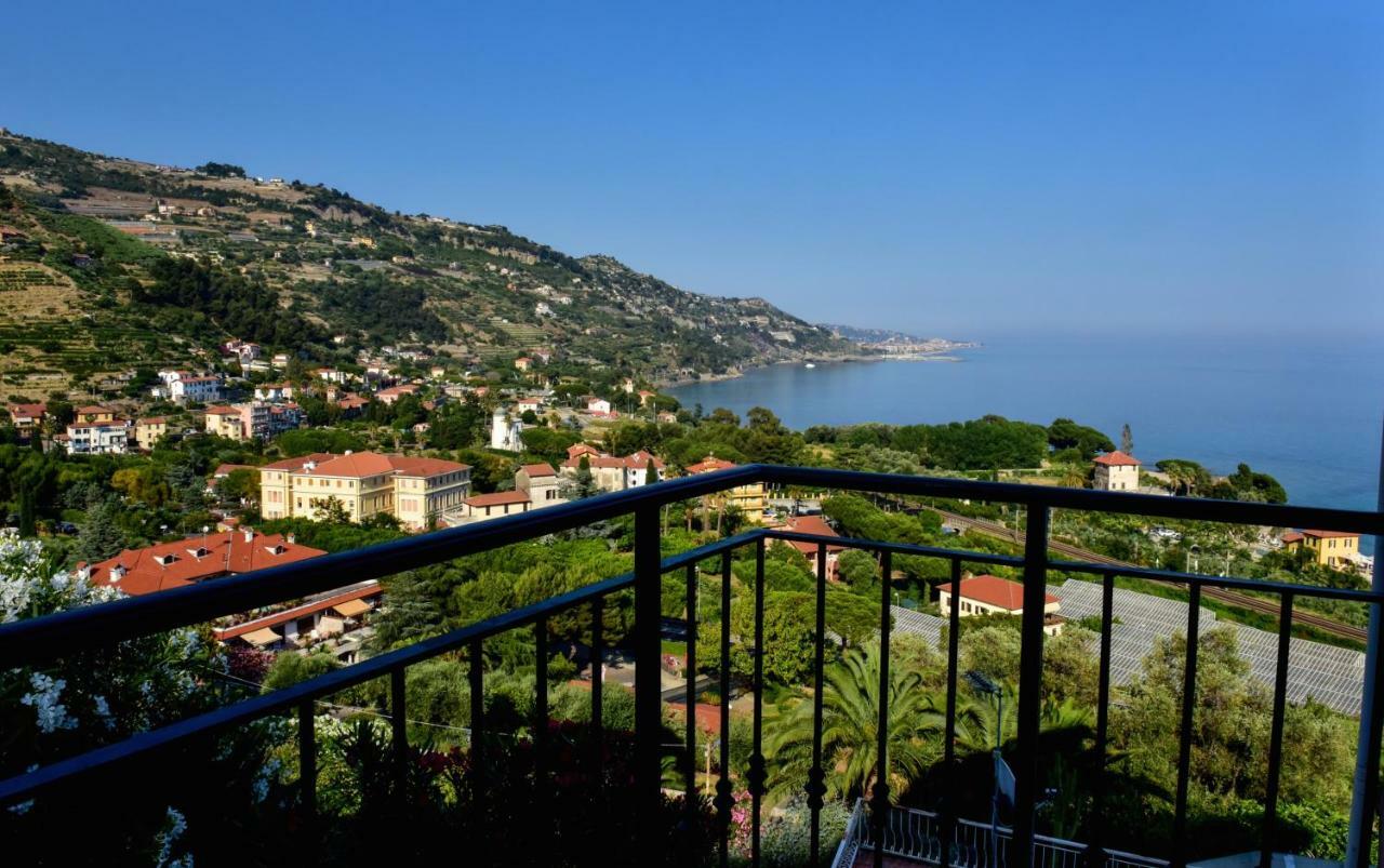 Agroturismo Un Mare Di Fiori Ventimiglia