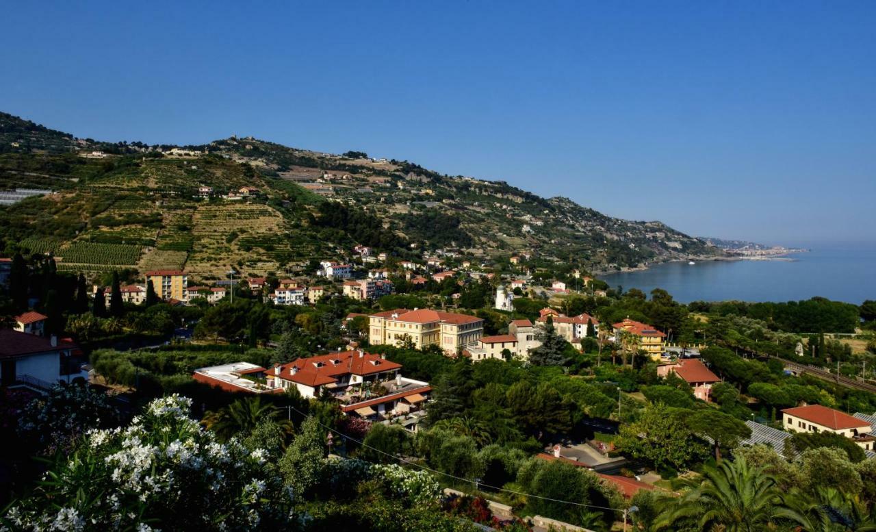 Un Mare Di Fiori Agroturismo *